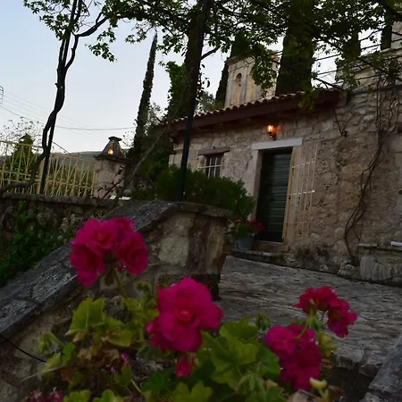 Eri Traditional House * Langadhákia