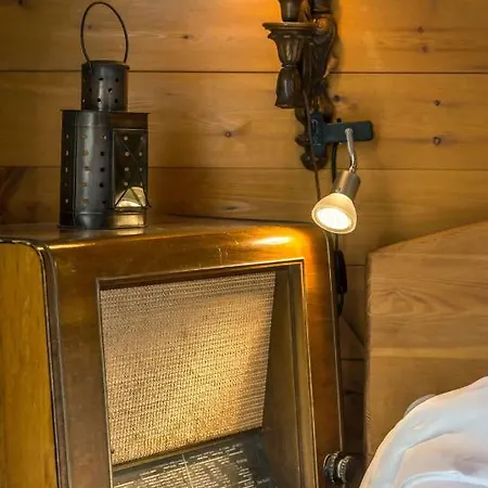 Eri Traditional House Semesterbostad *